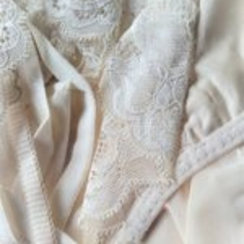 Bodystocking met sleep 